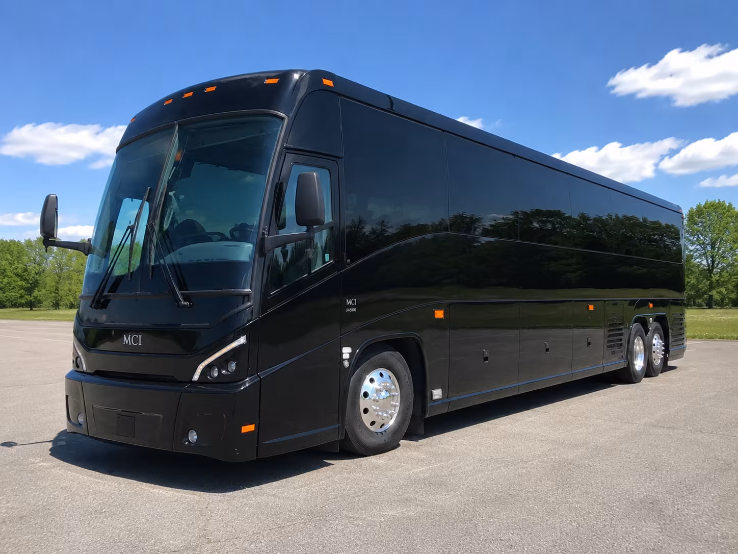 convention and conference buses at the connecticut convention center