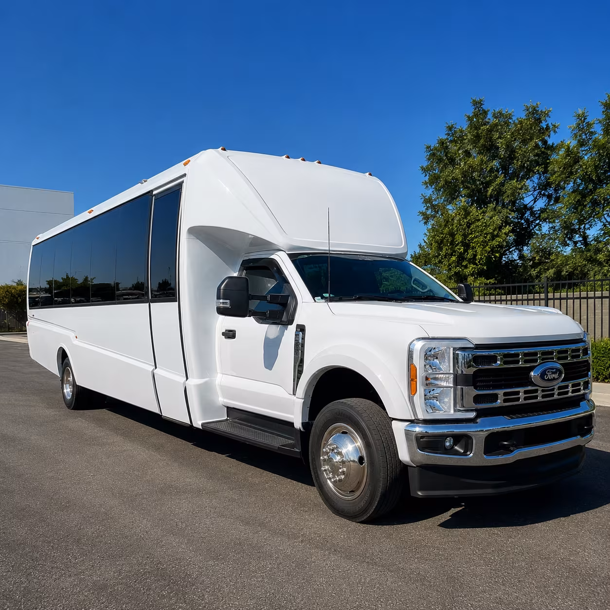 minibus rentals for enfield windsor and east hartford prom groups
